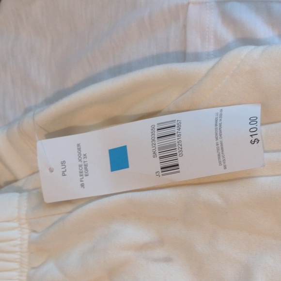 3pc bundle with earrings nwt - Picture 10 of 13